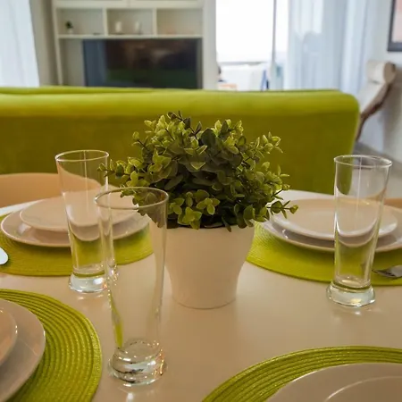 En Playa Chica, Gaviotas * Santa Cruz de Tenerife