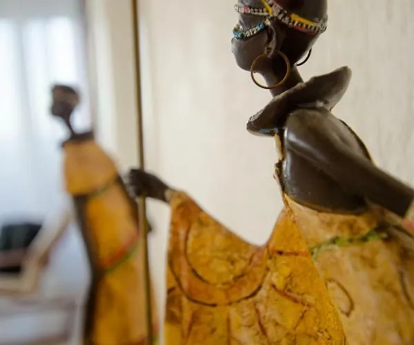 En Playa Chica, Gaviotas