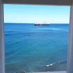 En Playa Chica, Gaviotas * サンタクルスデテネリフェ